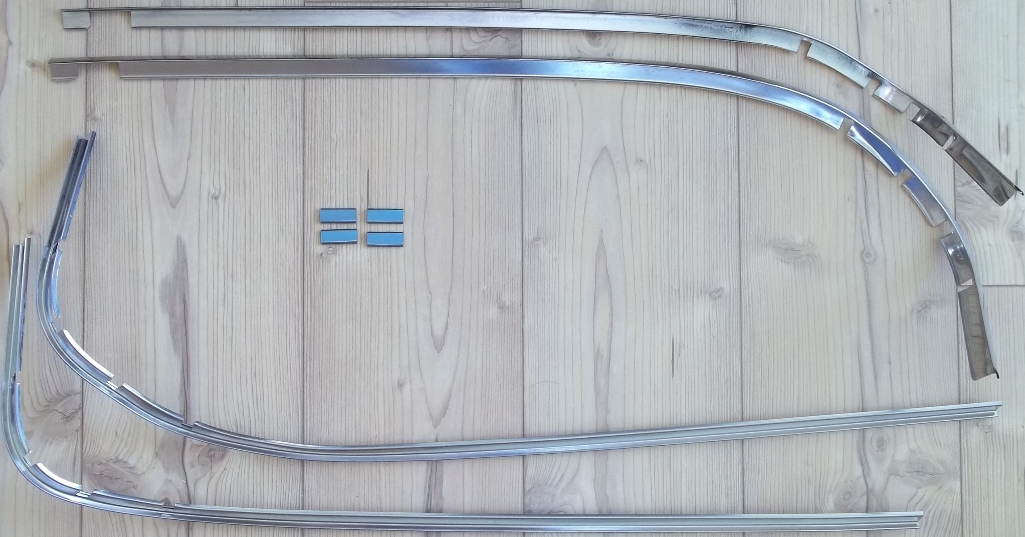 Zierleiste Frontscheibe